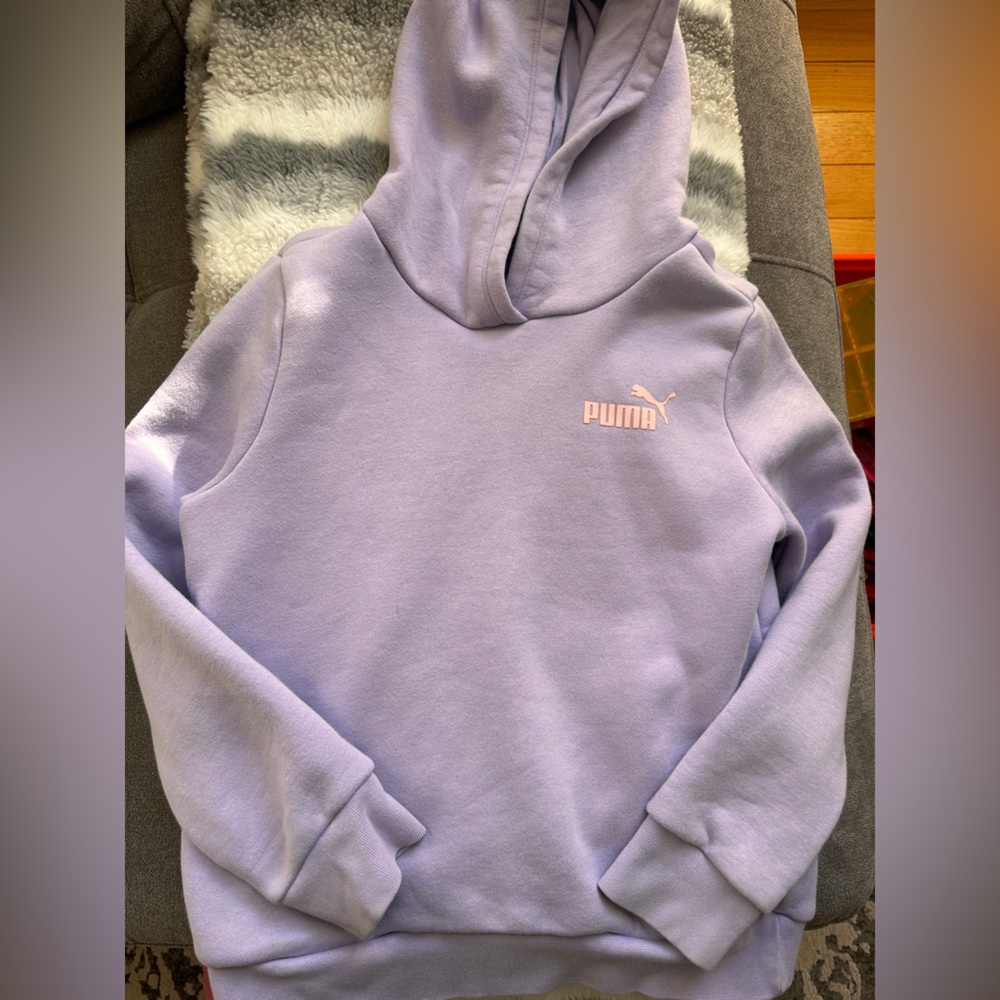 Puma kids sweater size 7-8 years
